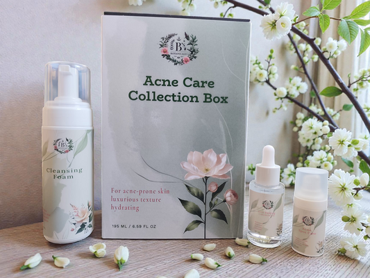 An Acne treatment collection for a complete skin routine.